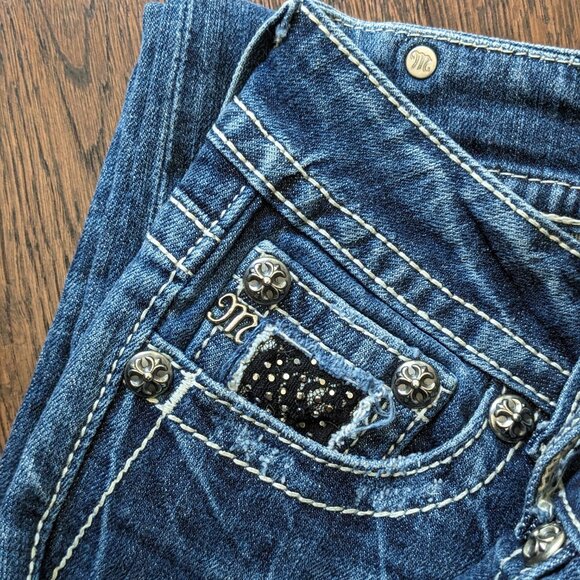 Mid-Rise Boot Cut Jeans - Picture 3 of 3